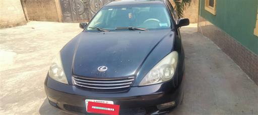 Lexus ES300
