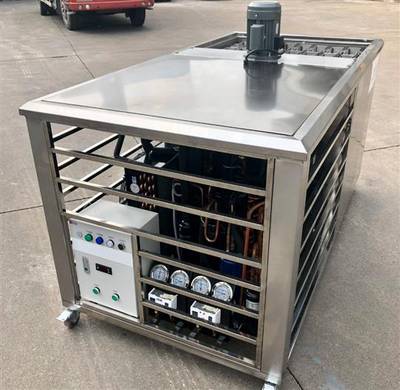 Ice block making machine