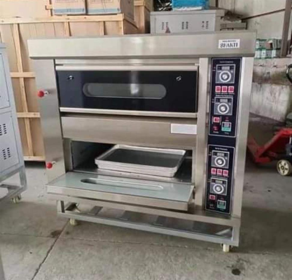 4 Trays 2 decks electric oven
