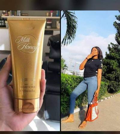 Milk & Honey Gold smoothing Sugar Scrub