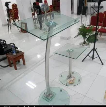 Glass single stand pulpit set