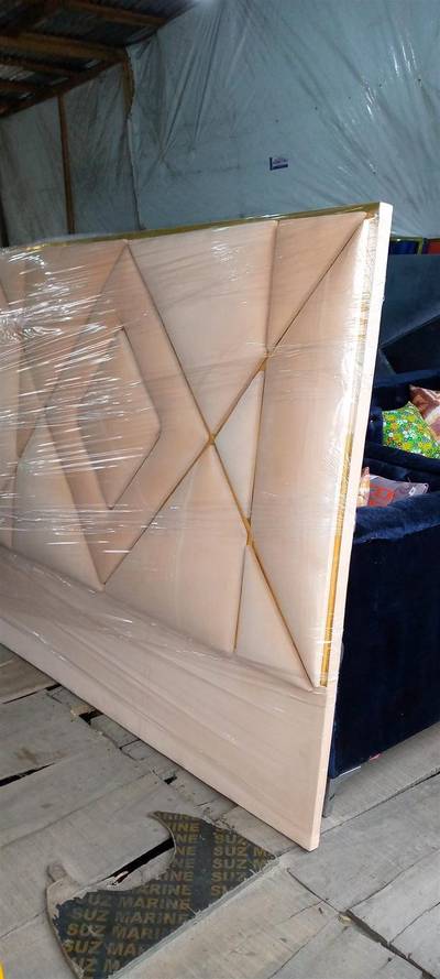 6 by 6 padded bed