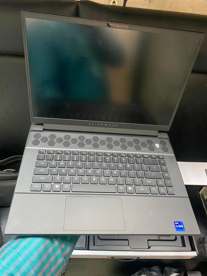 Clean sharp clean Alienweare UK used