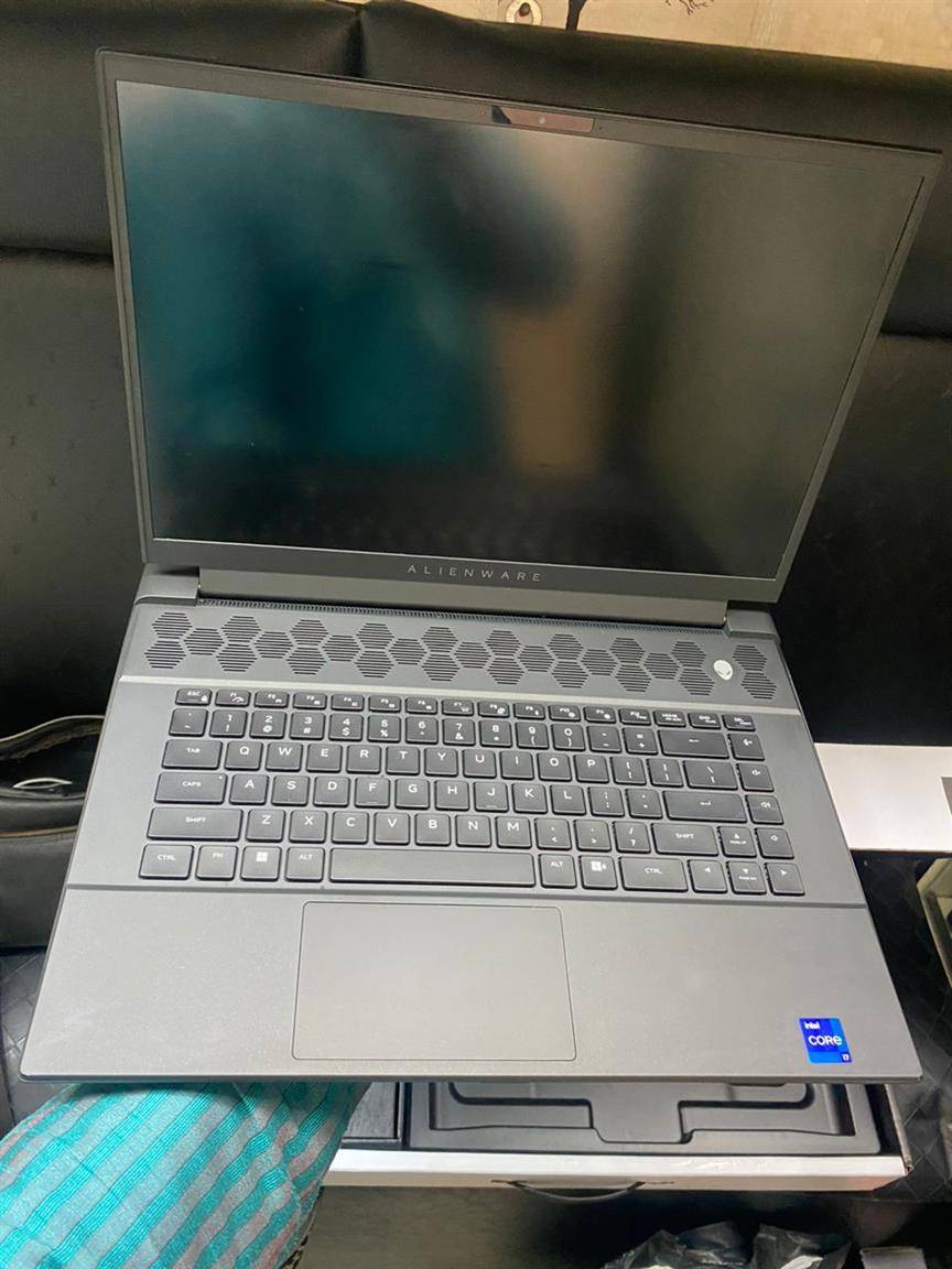 Clean sharp clean Alienweare UK used