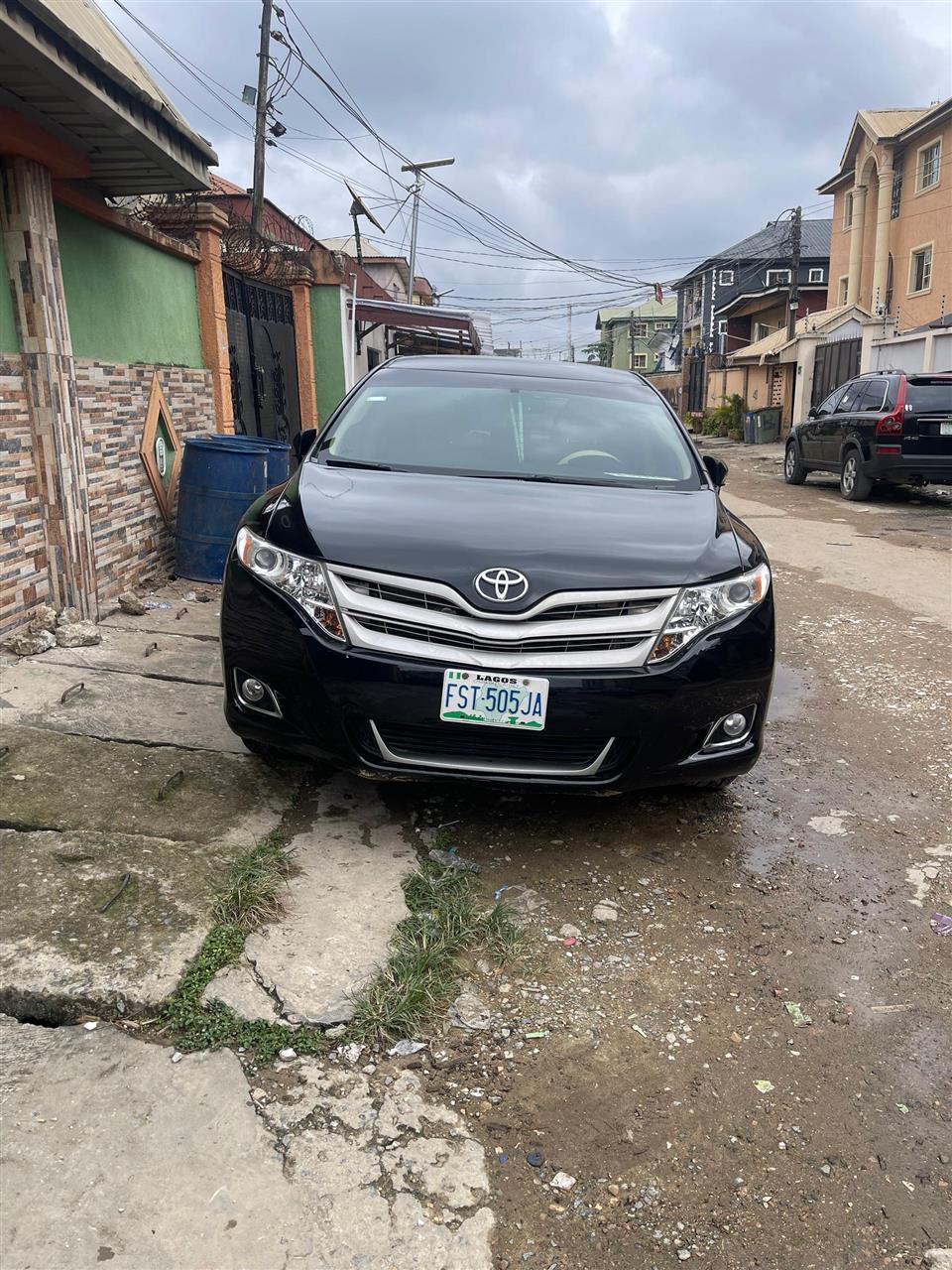 EXTREMELY CLEAN 2012 TOYOTA VENZA AWD