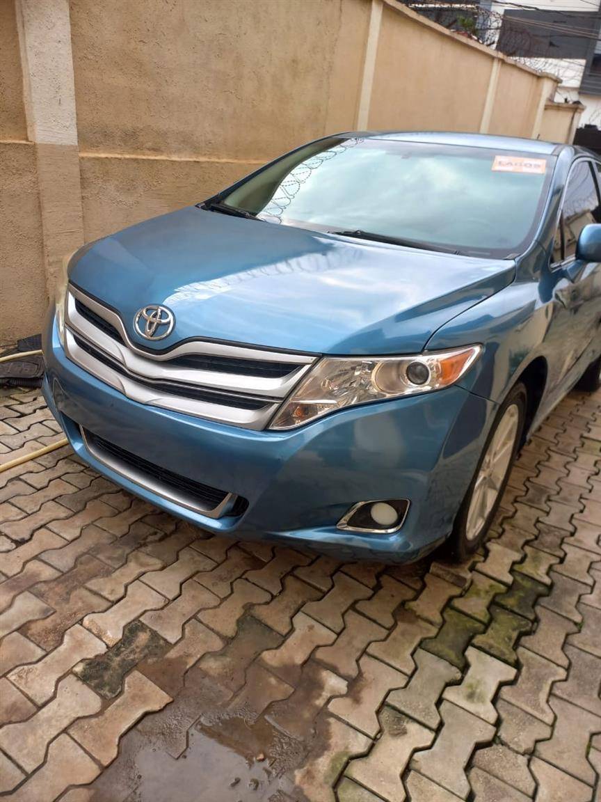 FOREIGN USED 2012 Toyota VENZA