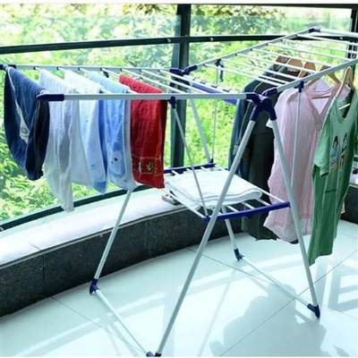 Clothes hanger