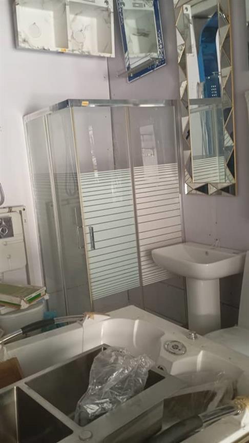 Shower cubicle