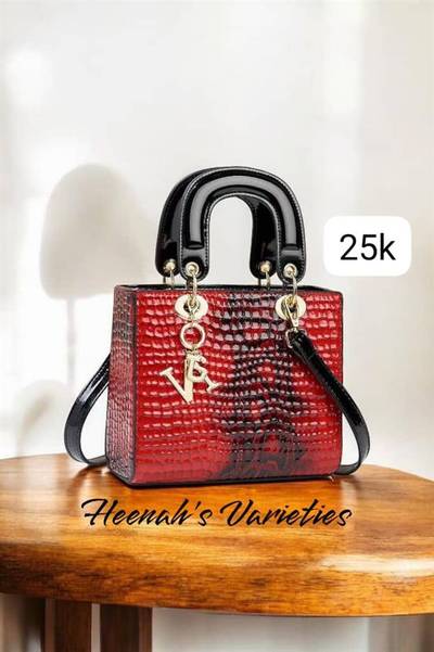 Luxury chic leather bag