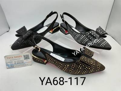 Women low fashion shoe