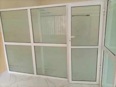 Aluminium partitions