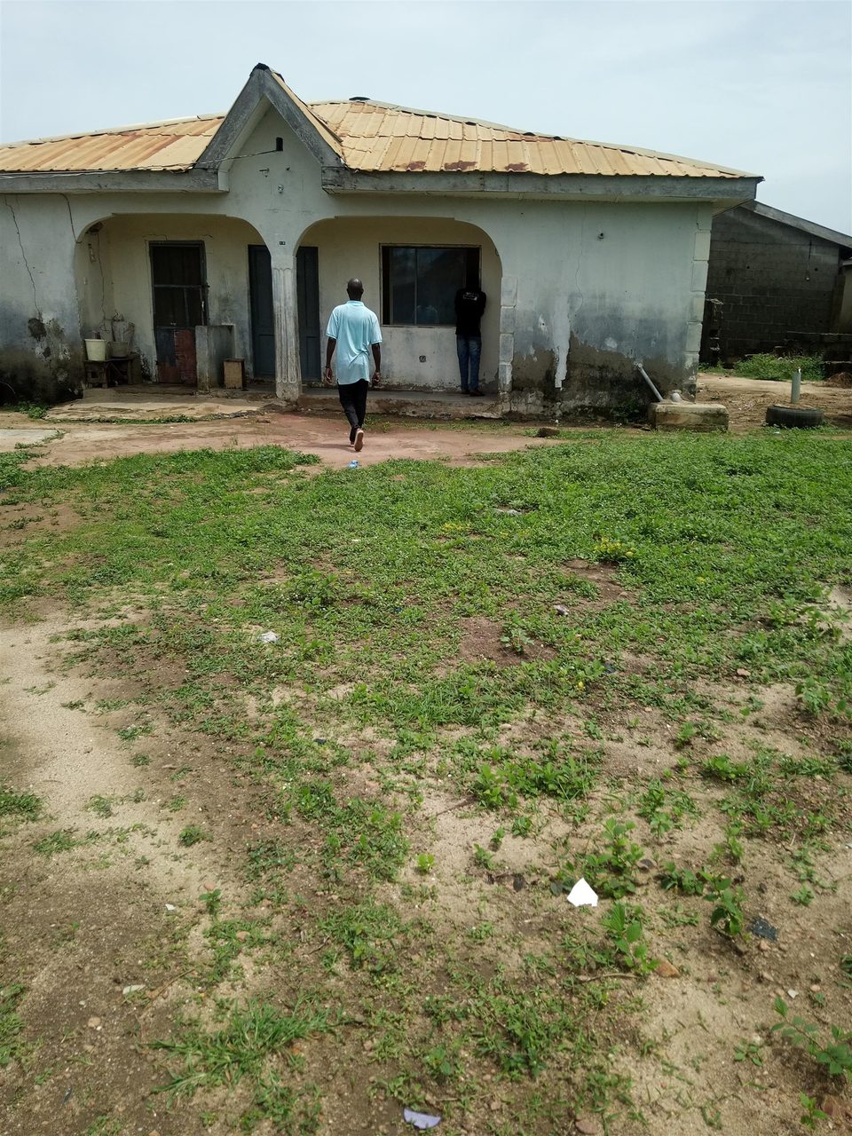 Mini-flat to Let @ Igbogbo, Ikorodu