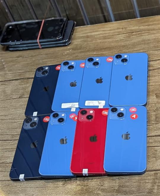Iphone 13 (BRAND NEW)