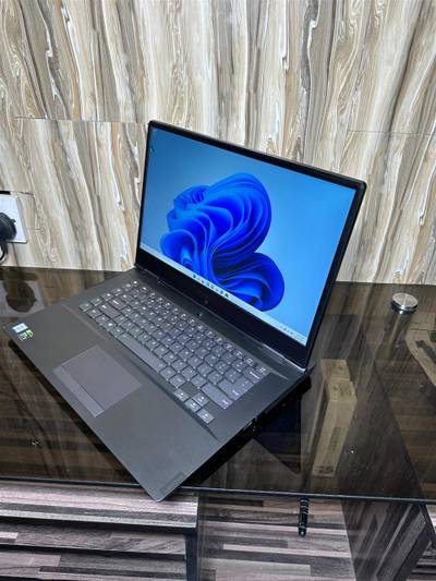 Lenovo Y740