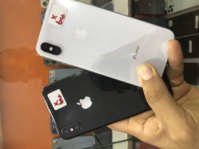 iPhone X