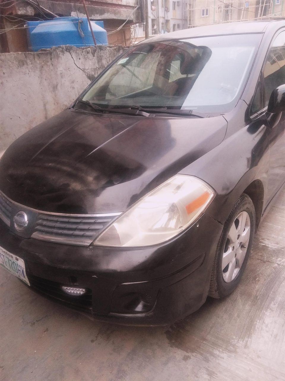 Nissan versa
