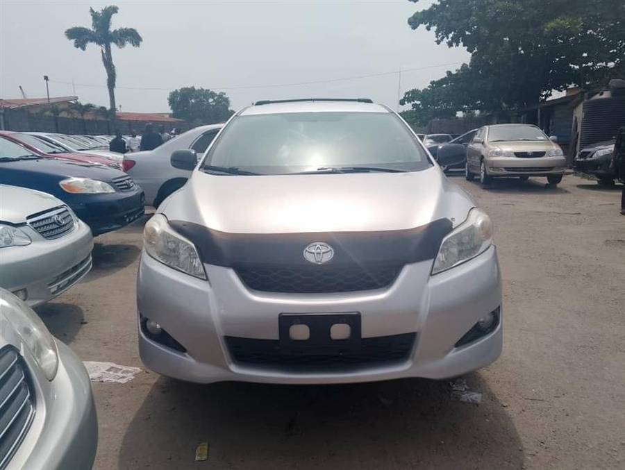 Foreign used 2010 Toyota matrix