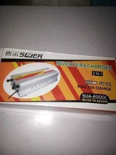 2000w suoer inverter with charger