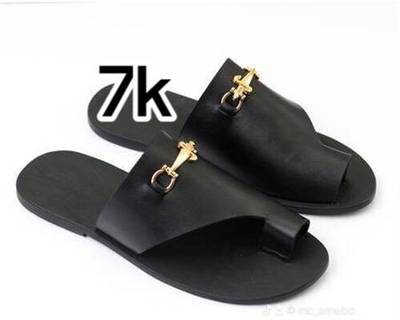 Palm slippers