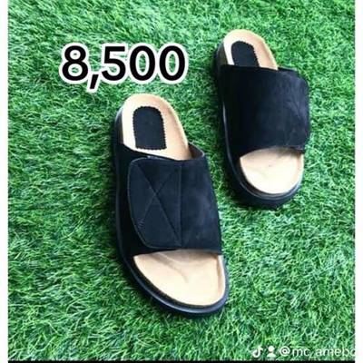 Palm slippers