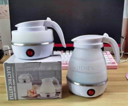 Foldable silicone kettle