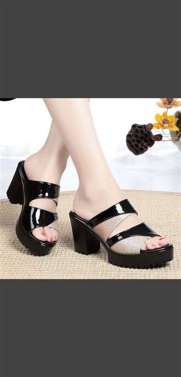 Ladies shoe
