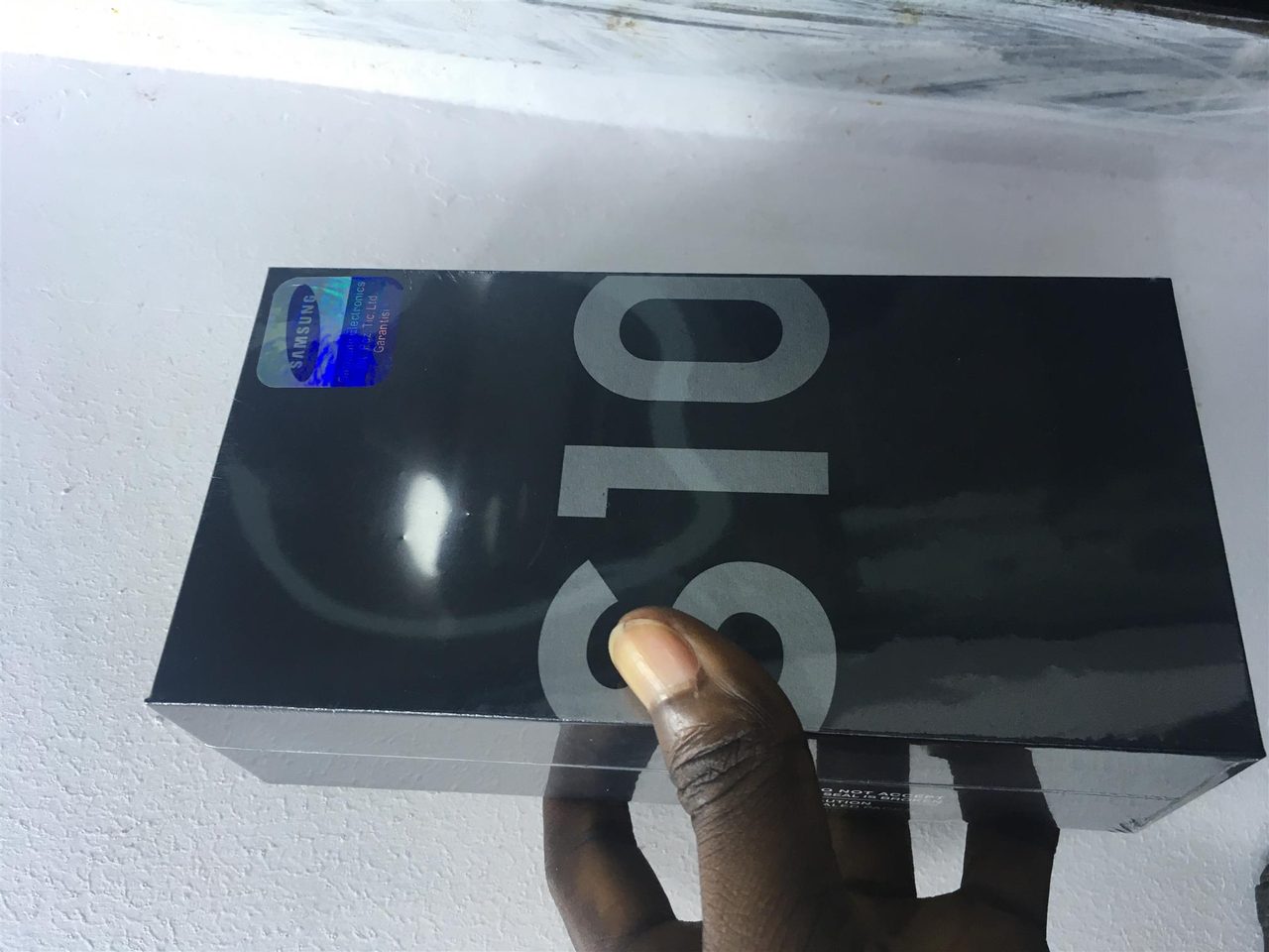 Samsung S10