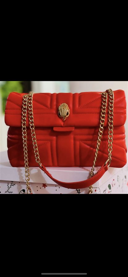 Classy ladies hand bag.