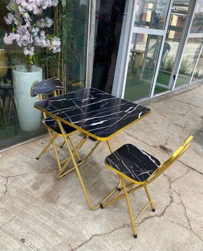 Nordic Table and chair