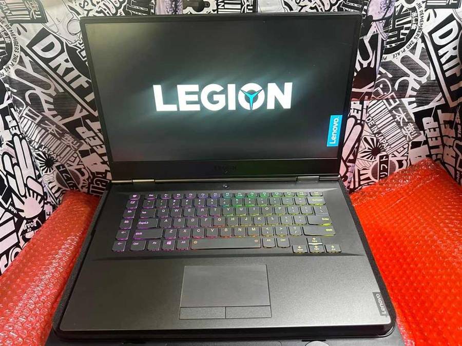 Lenovo