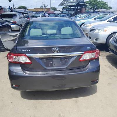 TOYOTA COROLLA LE