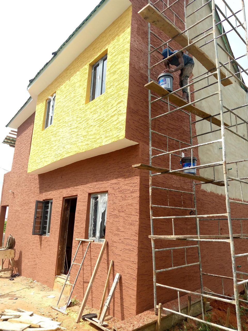 Gravitex Paints