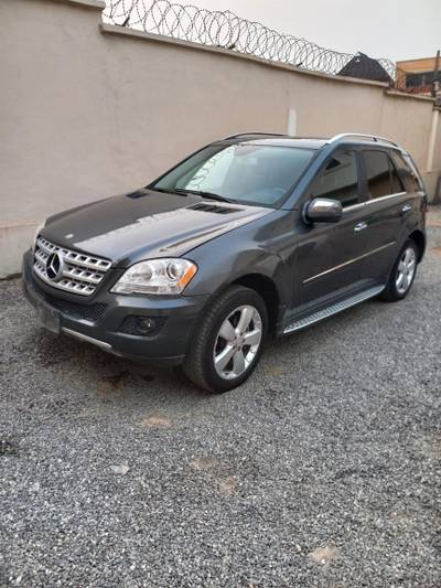2010 Mercedes Benz ML350 FULL OPTION