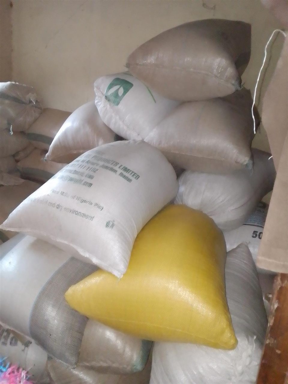 Cattle, ram, sheep and goat feeds