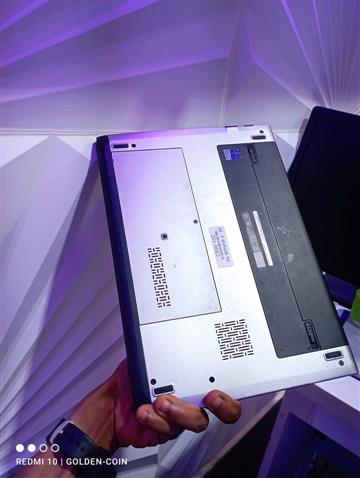 Dell latitude 3330