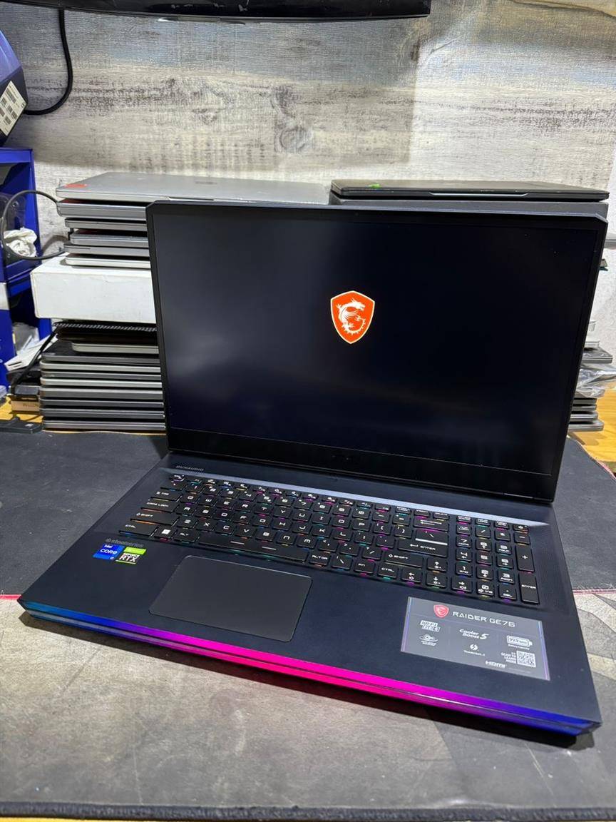 MSI Raider