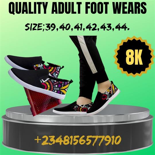 QUALITY ADULT SNEAKER FOOT WEARS