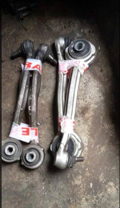 All kinds of Mercedes Benz spare parts