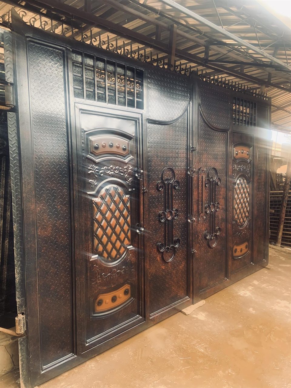 Standard gate