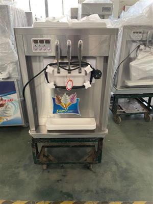 Table top ice cream Machine