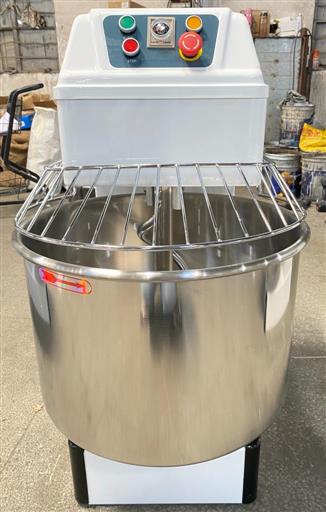 Half beg spiral mixer