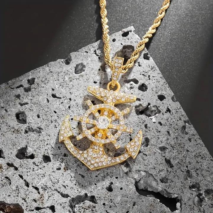 Steel necklace