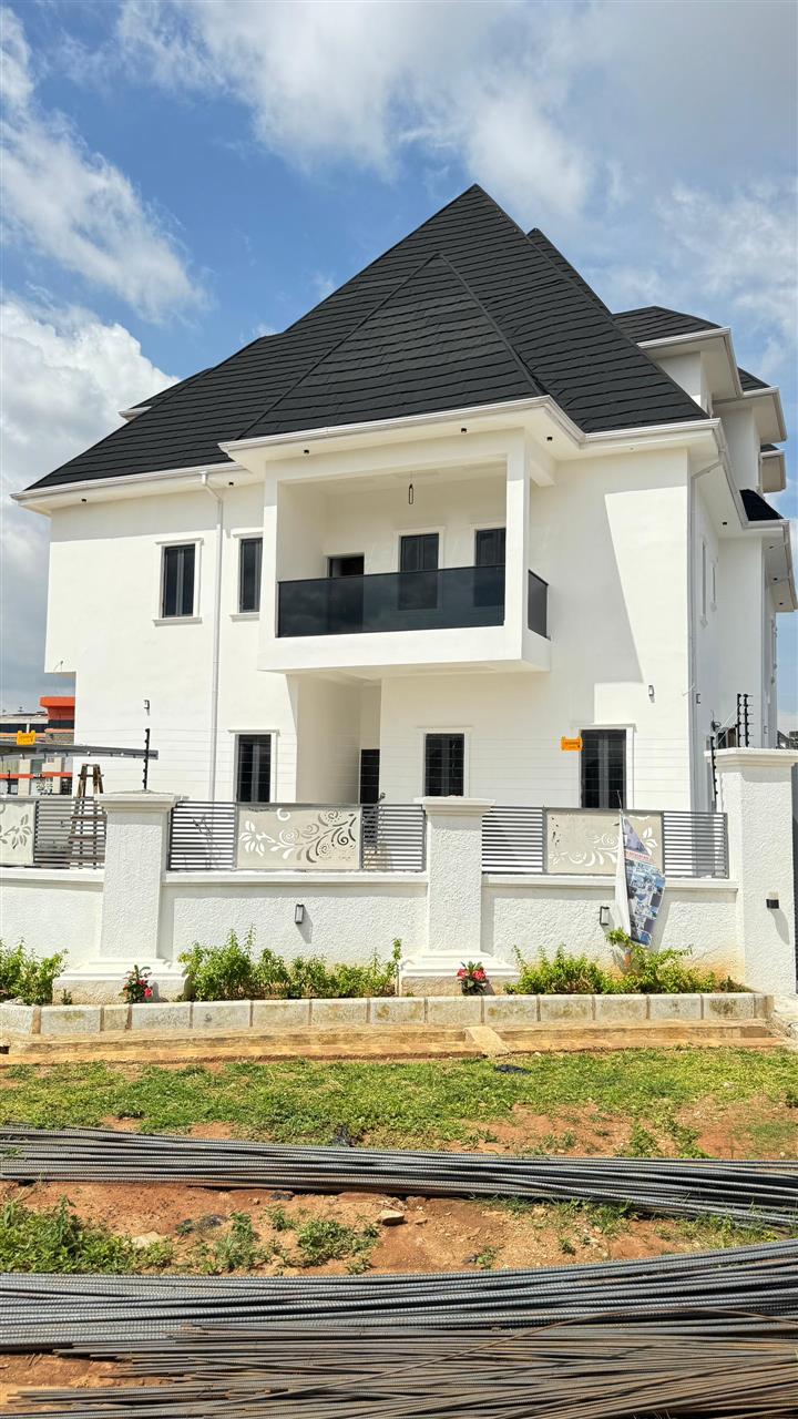 For sale! Newly built massiveduplex with