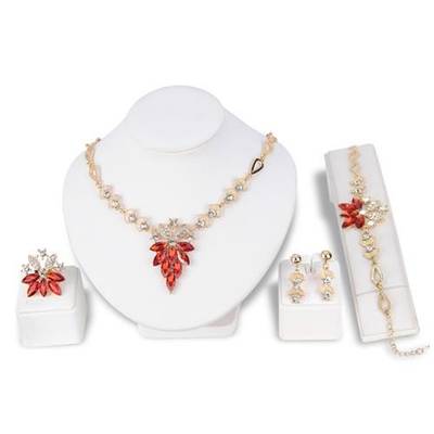 Rhinestone jewellery set