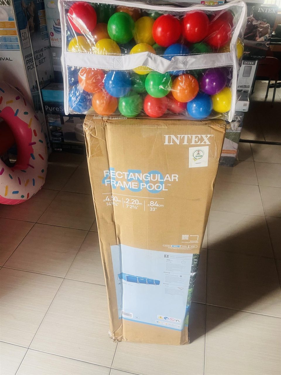 Intex 15ft swimming pool with fun balls