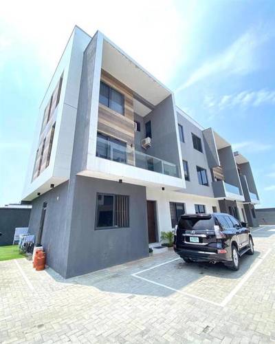LUXURY 4BEDROOM TERRACE DUPLEX AT LEKKI