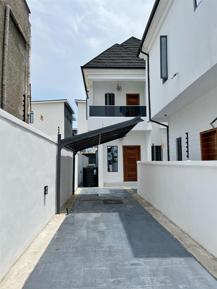 STANDARD 4BEDROOM DETACHED