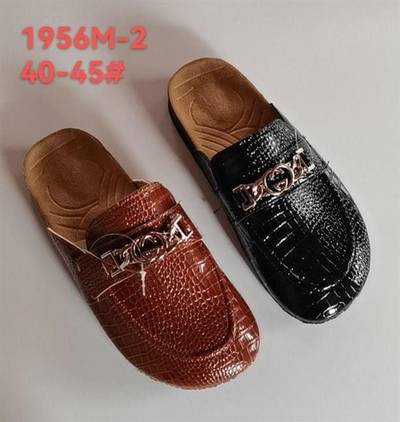 Beautiful flat slippers