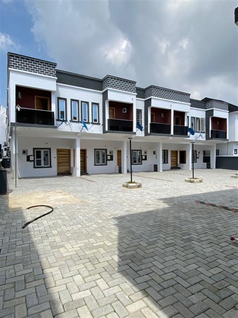 Fully furnished 3 bedroom terrace duplex