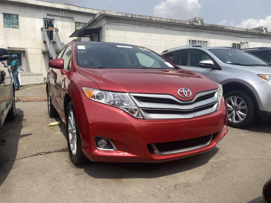 Foreign Used 2011 Toyota Venza